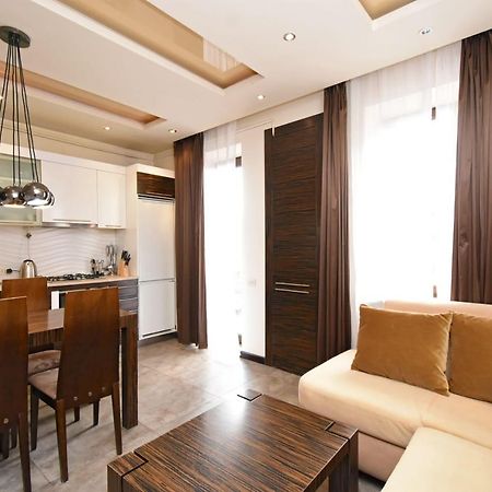 Galaxy Inn Luxury Hostel In Center Jerevan Eksteriør bilde
